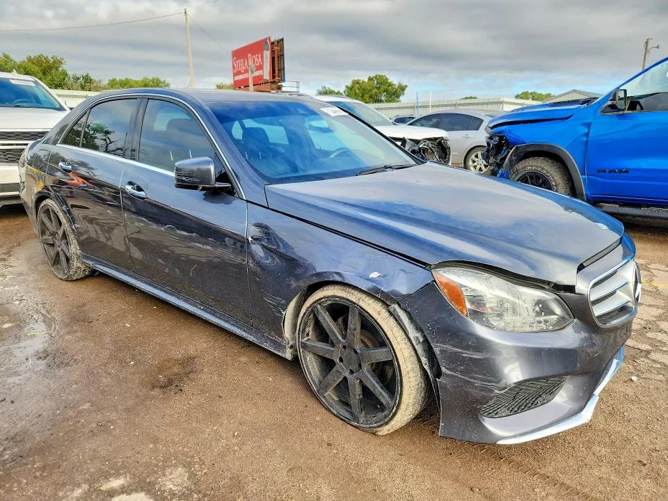 WDDHF5KB5FB125267 — 2015 MERCEDES-BENZ E photo 4