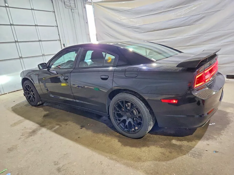 2C3CDXAG8CH215233 — 2012 DODGE CHARGER photo 2