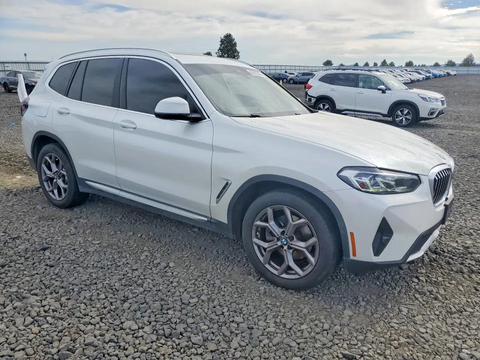 5UX53DP02N9N28313 — 2022 BMW X3 photo 4
