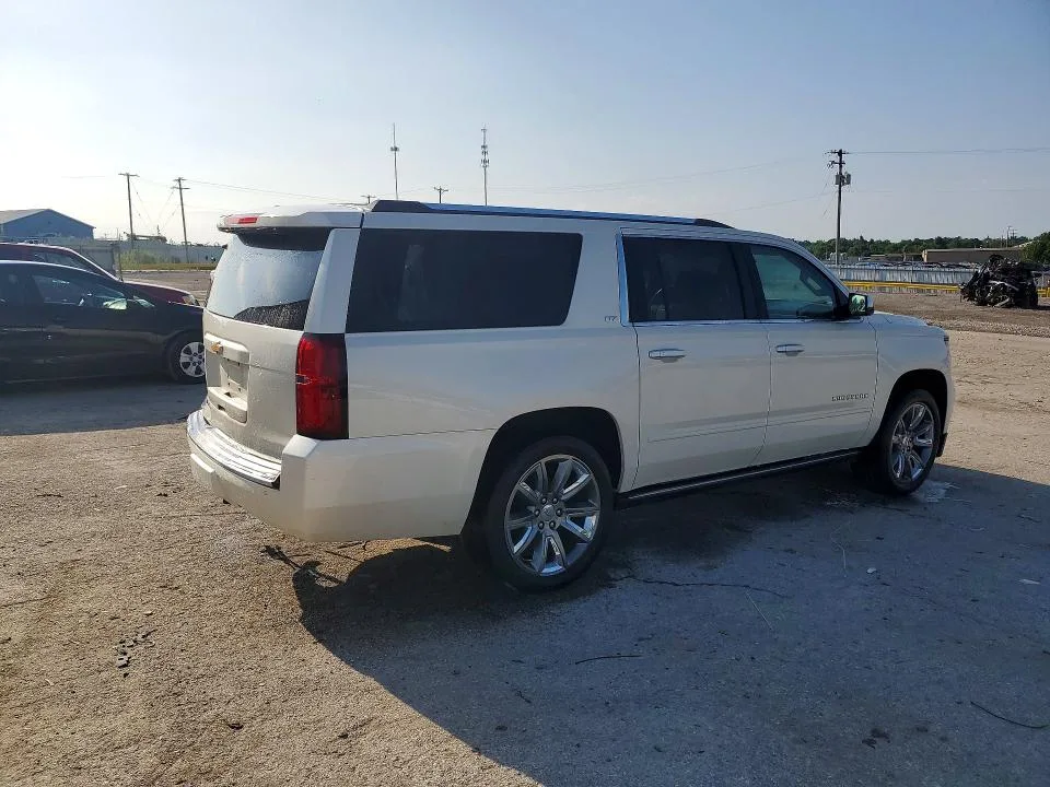 1GNSKKKC0FR271562 — 2015 CHEVROLET SUBURBAN photo 3