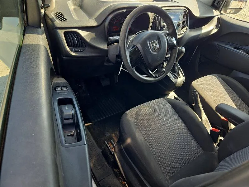 ZFBERFAT5G6B47242 — 2016 RAM PROMASTER CITY photo 8