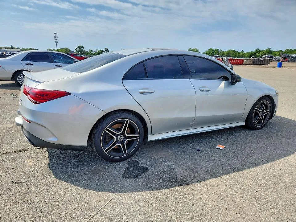 W1K5J4HB6LN122374 — 2020 MERCEDES-BENZ CLA photo 3