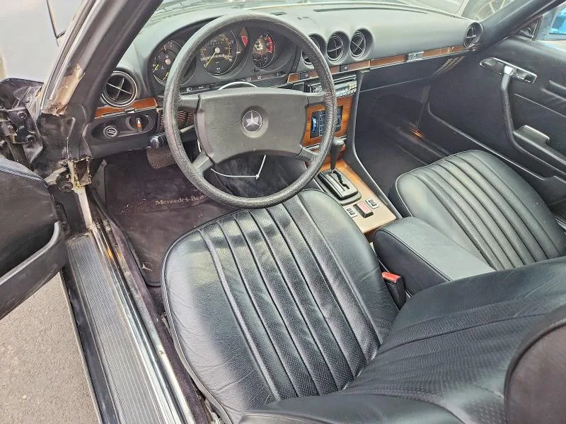 WDBBA45A2BB003227 — 1981 MERCEDES-BENZ 380 photo 8