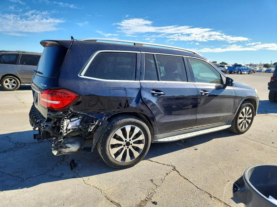 4JGDF6EE6JB007706 — 2018 MERCEDES-BENZ GLS photo 3