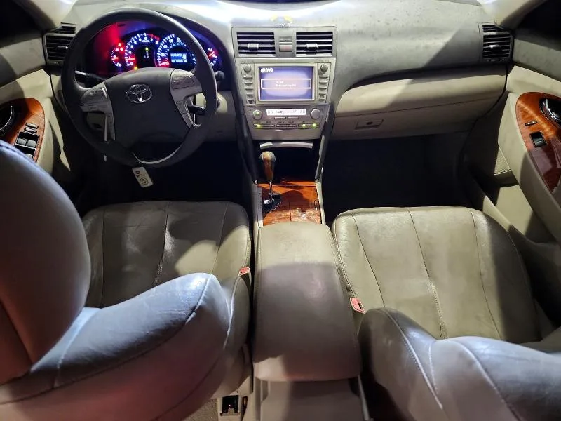 4T1BK3EK7AU608666 — 2010 TOYOTA CAMRY photo 8