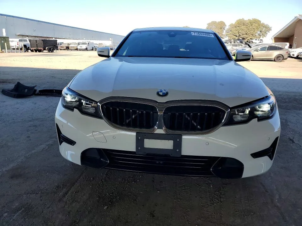 WBA5R1C56KAK11495 — 2019 BMW 330I photo 5