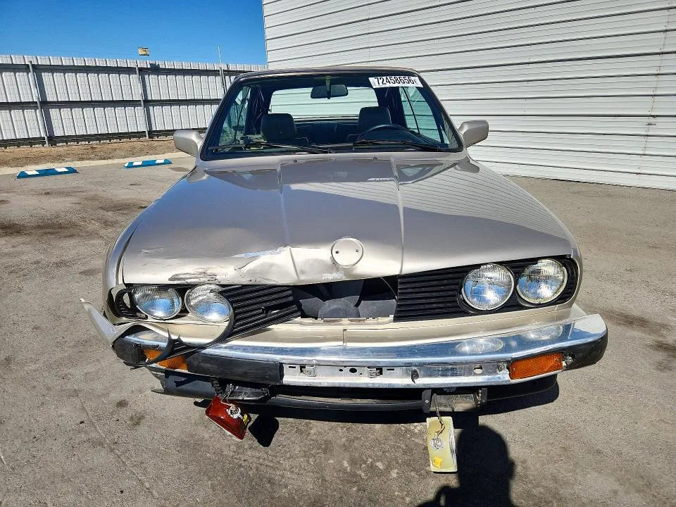 WBABB230XH8855020 — 1987 BMW 325 photo 5