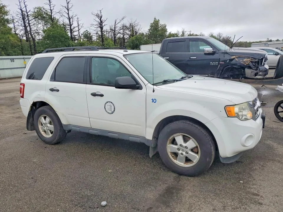 1FMCU9DG6CKC55379 — 2012 FORD ESCAPE photo 4