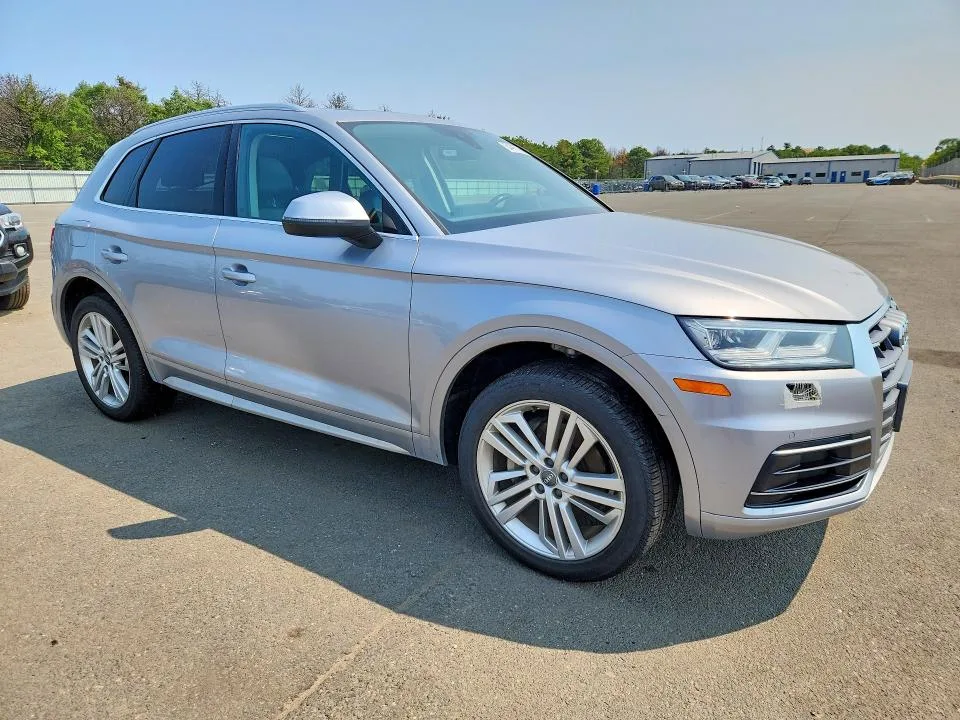 WA1BNAFY5J2018152 — 2018 AUDI Q5 photo 4