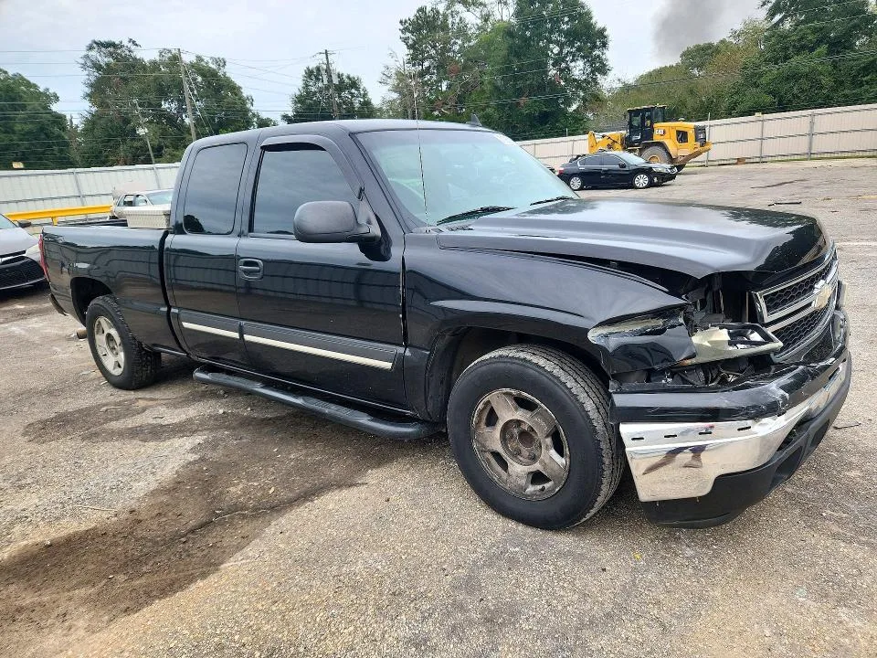 2GCEC19Z061307962 — 2006 CHEVROLET SILVERADO photo 4