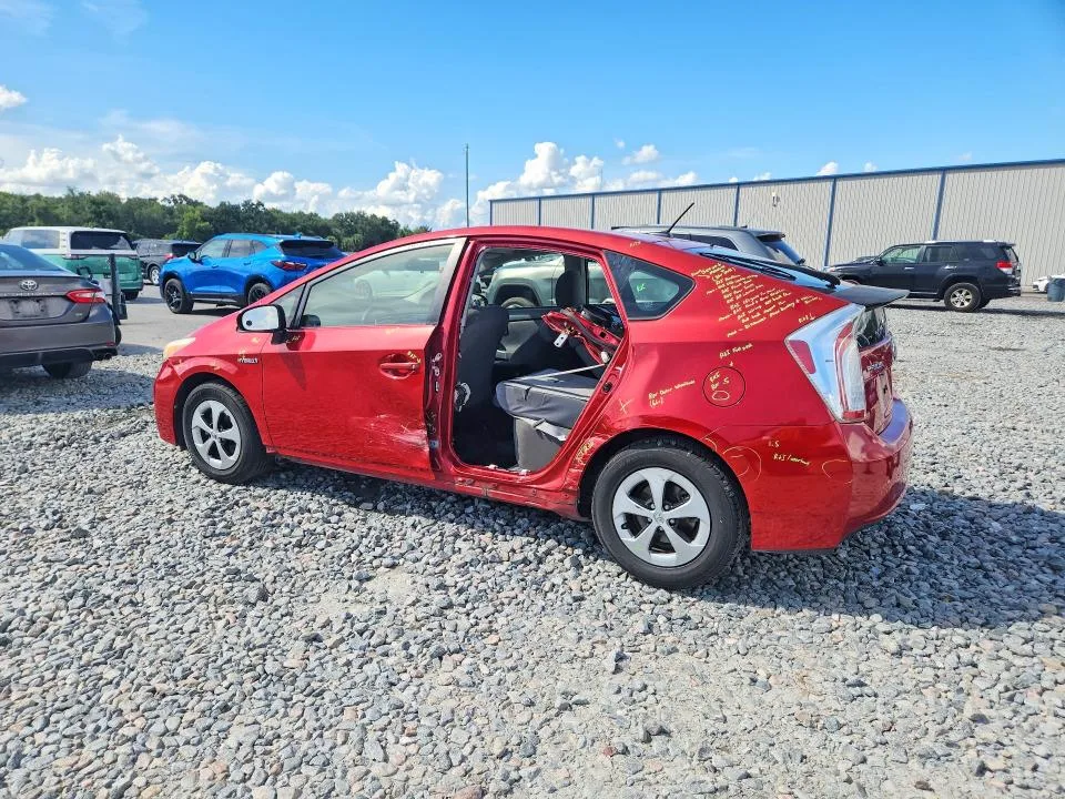 JTDKN3DU8E0371570 — 2014 TOYOTA PRIUS photo 2