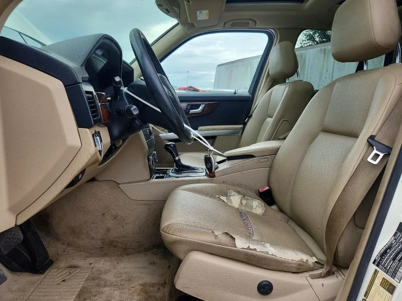 WDCGG8HB8BF599707 — 2011 MERCEDES-BENZ GLK photo 7