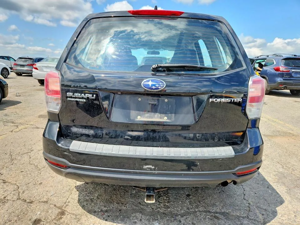 JF2SJAAC9JG566799 — 2018 SUBARU FORESTER photo 6