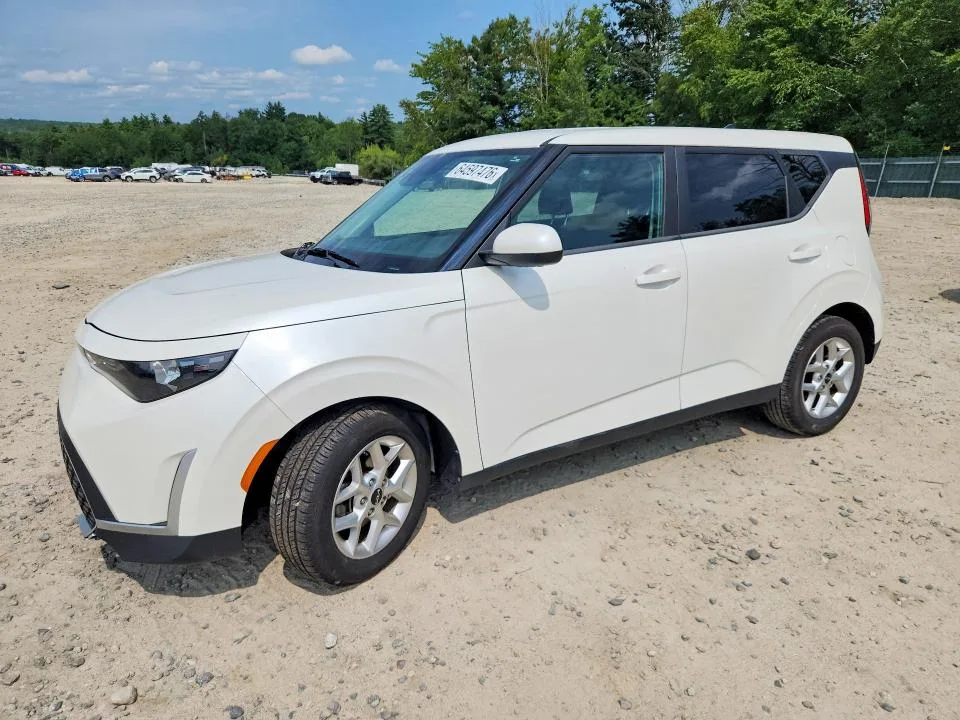 KNDJ23AU8P7867228 — 2023 KIA SOUL