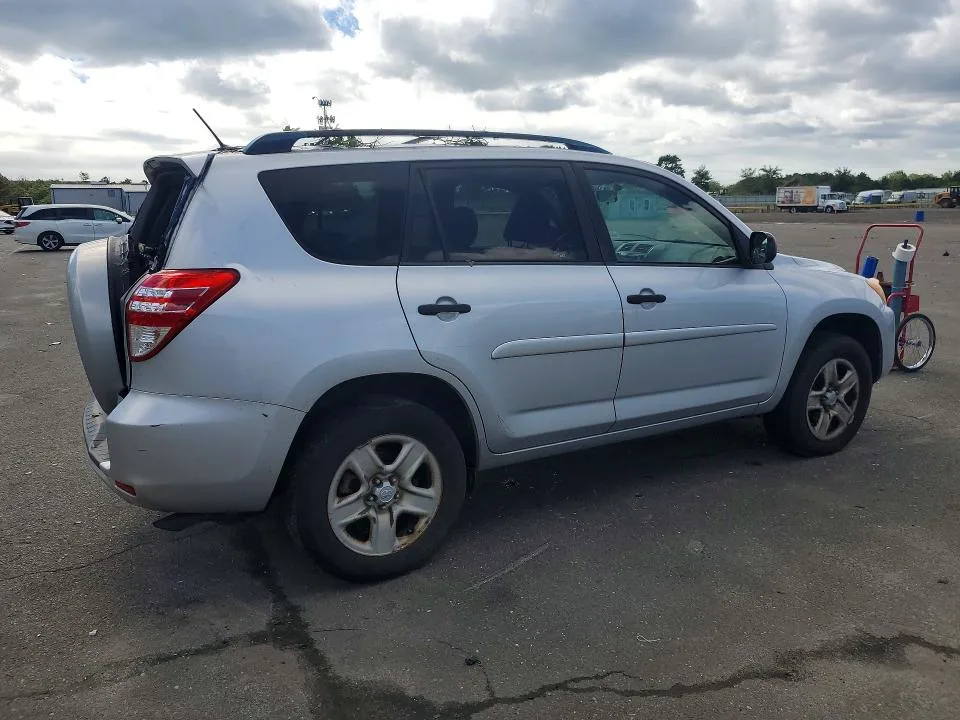 JTMZF33VX9D005078 — 2009 TOYOTA RAV4 photo 3