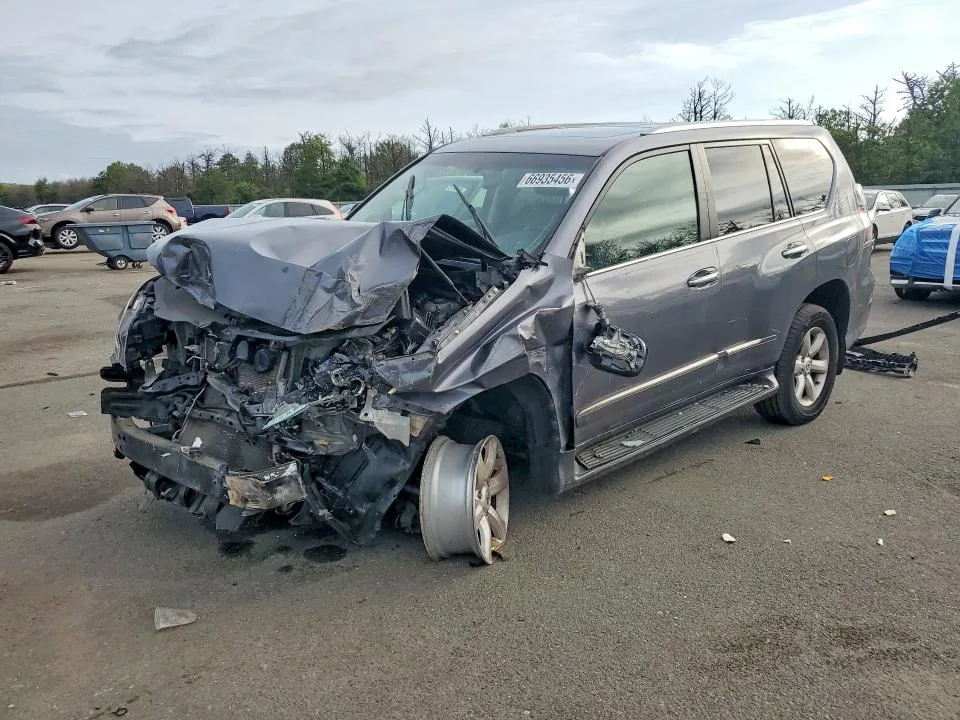 JTJBM7FX8J5206520 — 2018 LEXUS GX