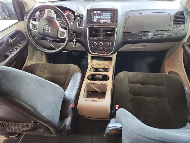 2C4RDGCGXGR203183 — 2016 DODGE GRAND CARAVAN photo 8