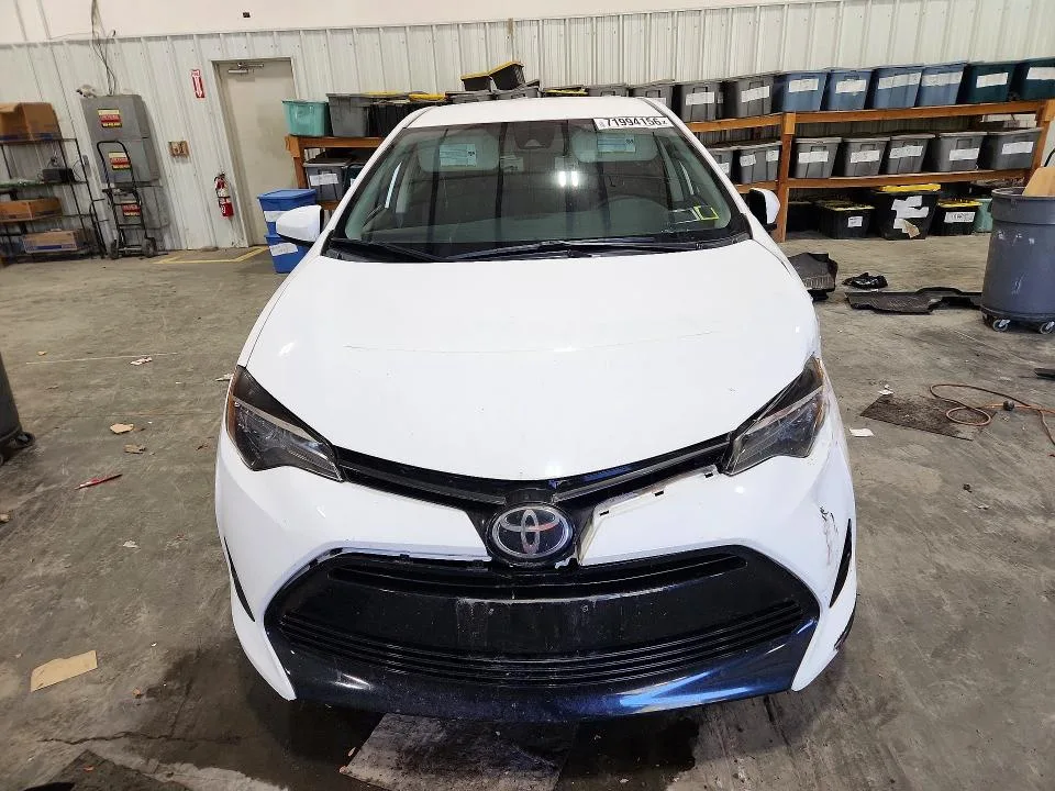 2T1BURHE1JC021268 — 2018 TOYOTA COROLLA photo 5
