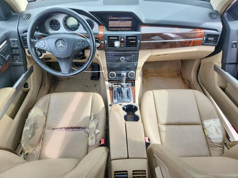 WDCGG8HB8BF599707 — 2011 MERCEDES-BENZ GLK photo 8