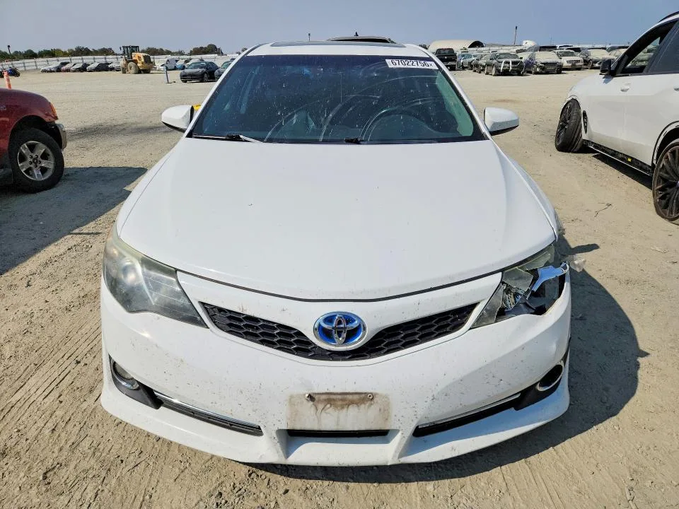 4T1BD1FKXEU130830 — 2014 TOYOTA CAMRY HYBRID photo 5
