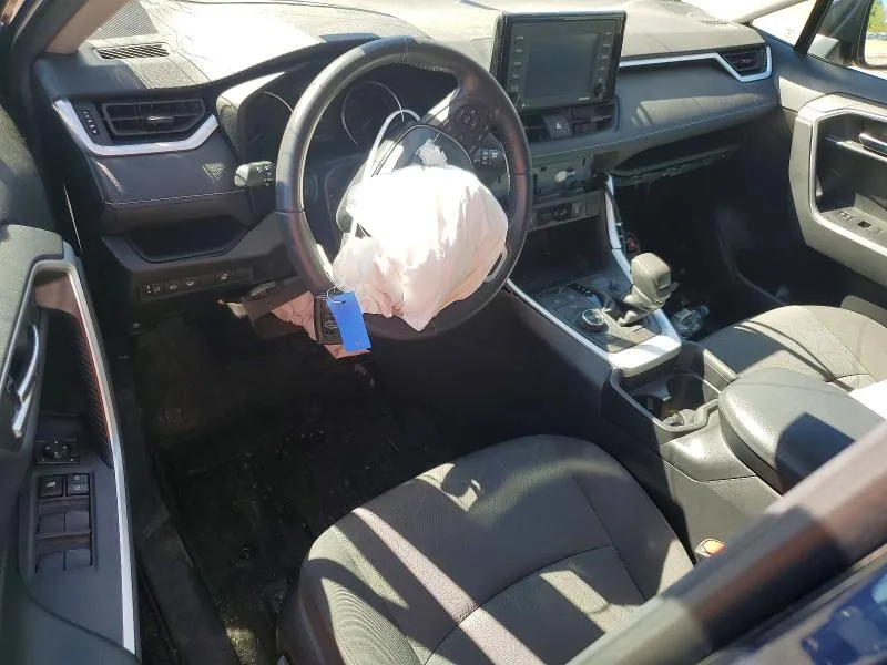 2T3R6RFV5MW010571 — 2021 TOYOTA RAV4 HYBRID photo 8