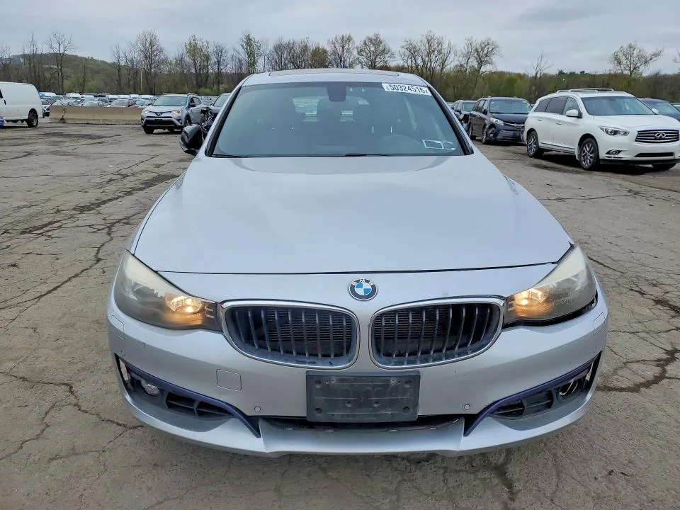 WBA8Z5C51FGS36568 — 2015 BMW 328 photo 5