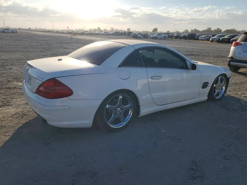 WDBSK75F56F115108 — 2006 MERCEDES-BENZ SL photo 3