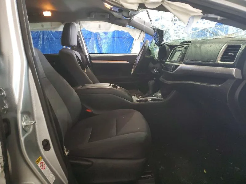 5TDZZRFHXHS202609 — 2017 TOYOTA HIGHLANDER photo 7