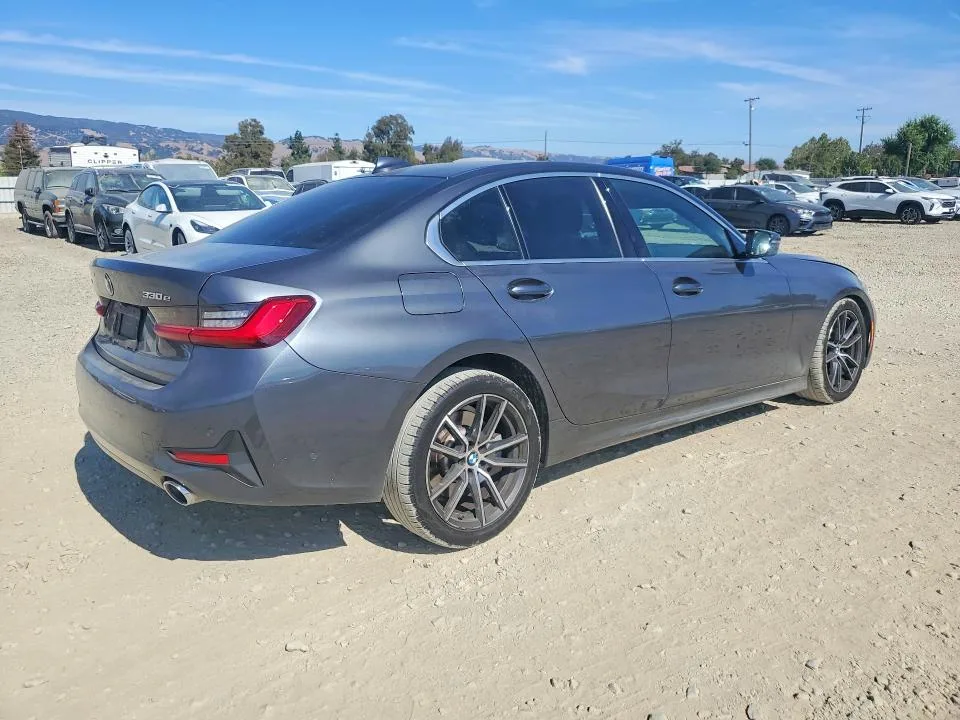 3MW5P9J02M8B89392 — 2021 BMW 330XE photo 3
