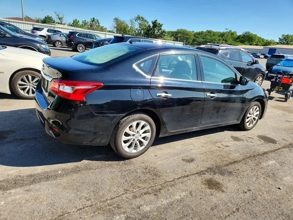 3N1AB7AP7KY418487 — 2019 NISSAN SENTRA photo 3