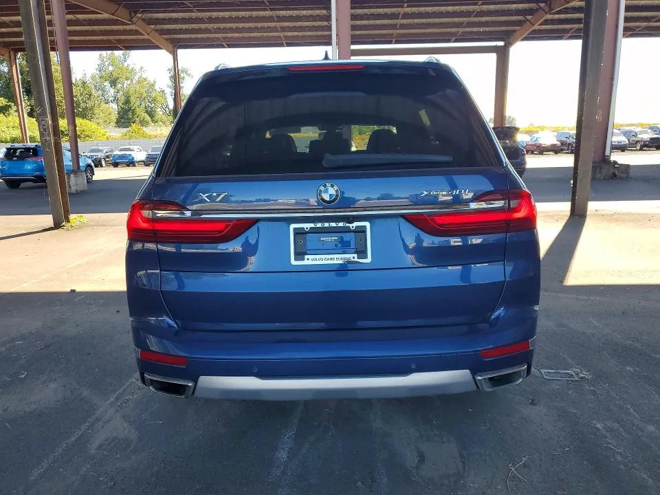 5UXCW2C0XL9B11482 — 2020 BMW X7 photo 6