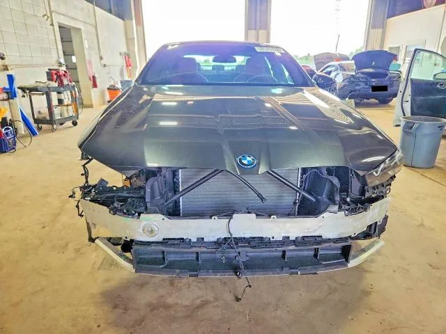 WBY13HG06SCT42679 — 2025 BMW I5 photo 5