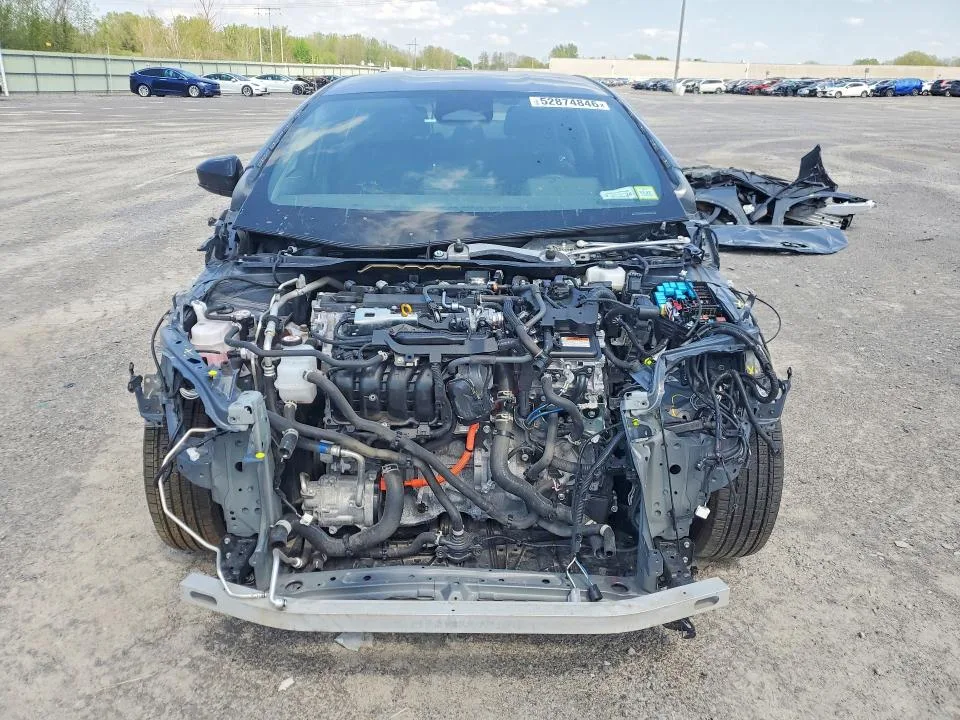 JTDADABU0S3030597 — 2025 TOYOTA PRIUS photo 5