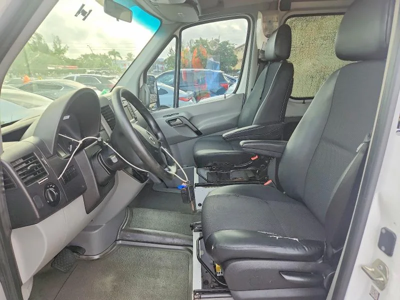 WDZPE8CD8JP618219 — 2018 MERCEDES-BENZ SPRINTER photo 7