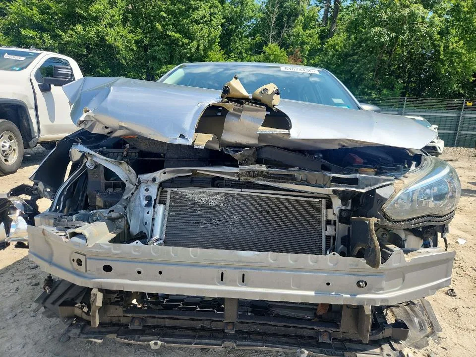 4S3GTAA68K3762752 — 2019 SUBARU IMPREZA photo 5