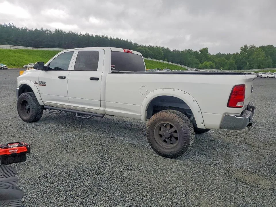 3C6UR5HL5DG543095 — 2013 RAM 2500 photo 2