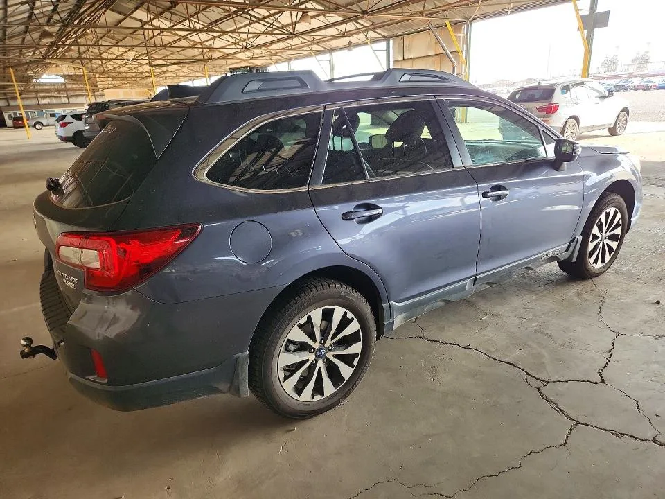 4S4BSAKC8H3218869 — 2017 SUBARU OUTBACK photo 3
