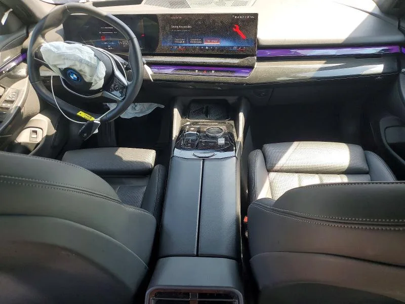 WBY33FK06RCR56582 — 2024 BMW I5 photo 8