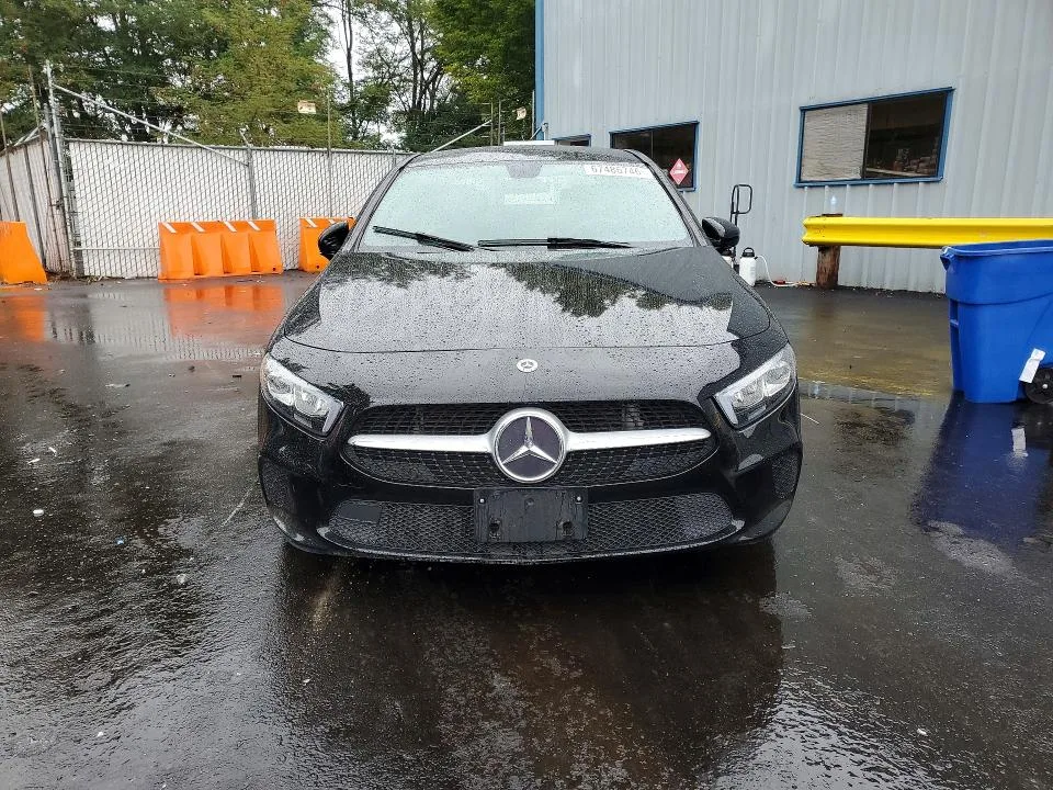 WDD3G4FBXKW035417 — 2019 MERCEDES-BENZ A photo 5