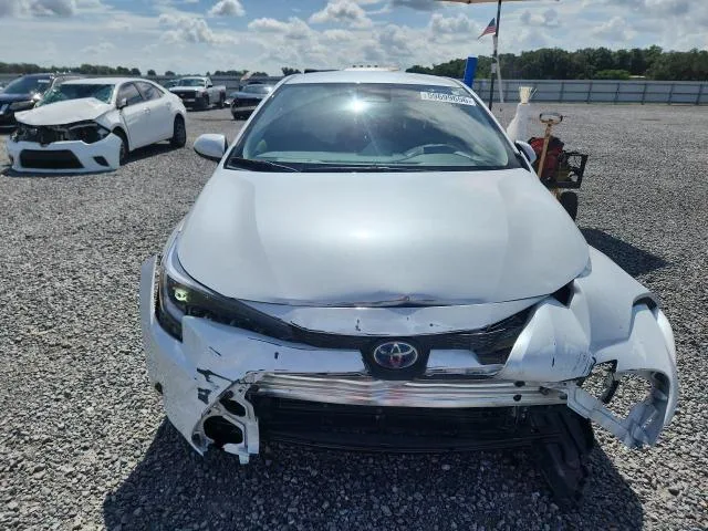 JTDBCMFE4R3053810 — 2024 TOYOTA COROLLA HYBRID photo 5
