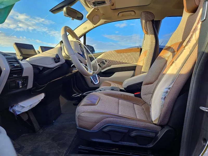 WBY7Z2C57JVE61810 — 2018 BMW I3 photo 7