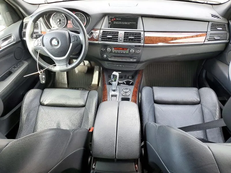 5UXZW0C57BL657018 — 2011 BMW X5 photo 8