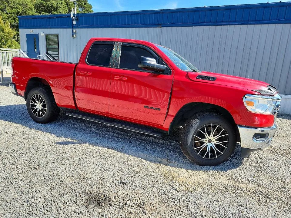 1C6RREBTXNN274017 — 2022 RAM 1500 photo 4