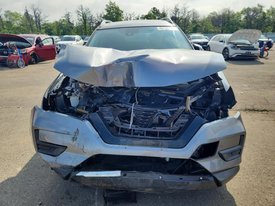 JN8AT2MVXKW401640 — 2019 NISSAN ROGUE photo 5