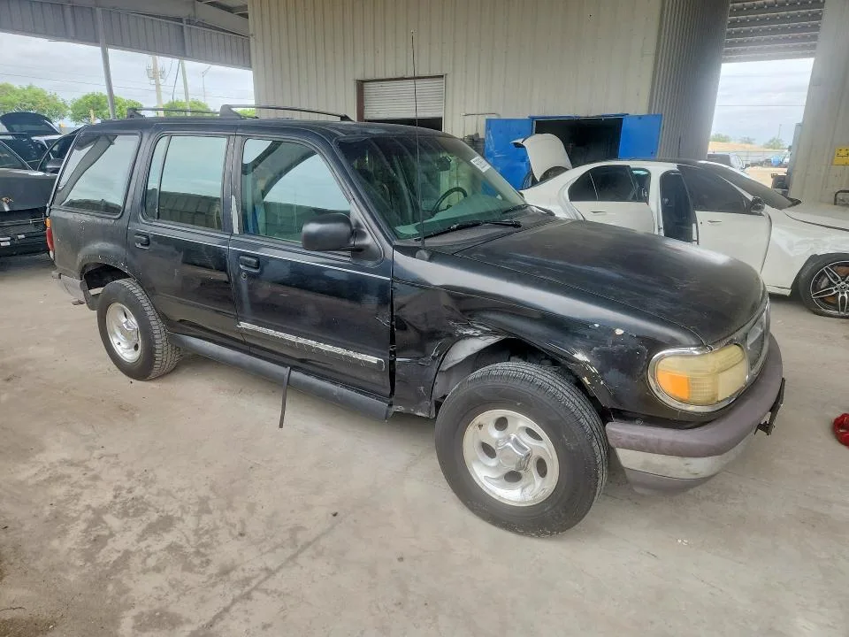 1FMDU32X2SZB66211 — 1995 FORD EXPLORER photo 4