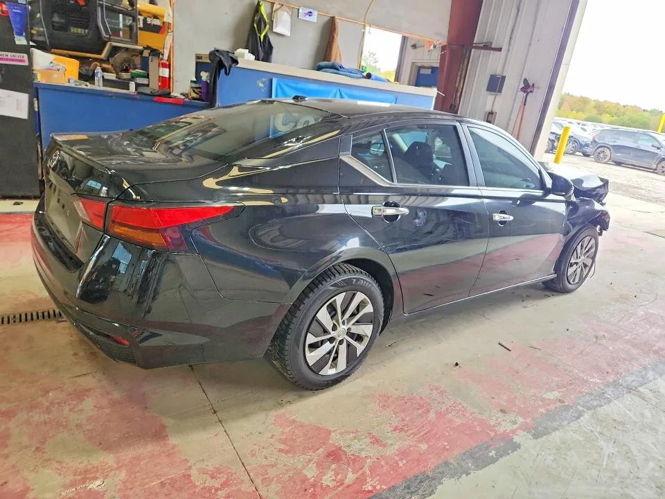 1N4BL4BV0KC200755 — 2019 NISSAN ALTIMA photo 3