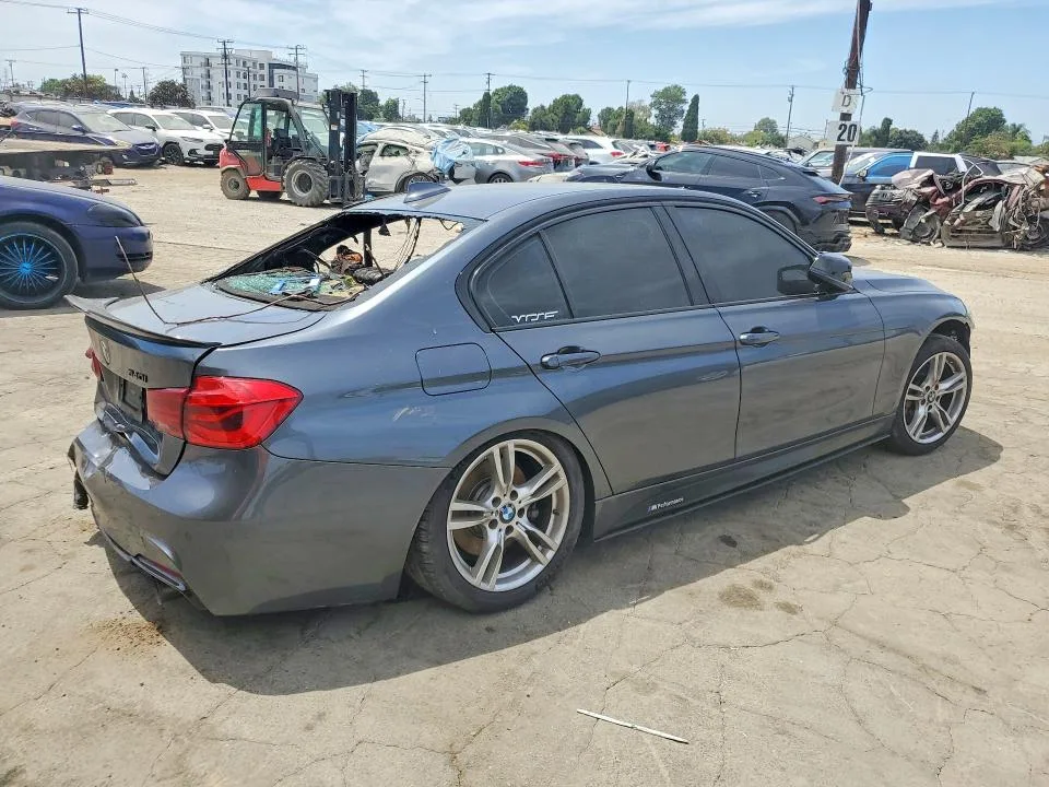 WBA8B3C5XGK383527 — 2016 BMW 340 photo 3