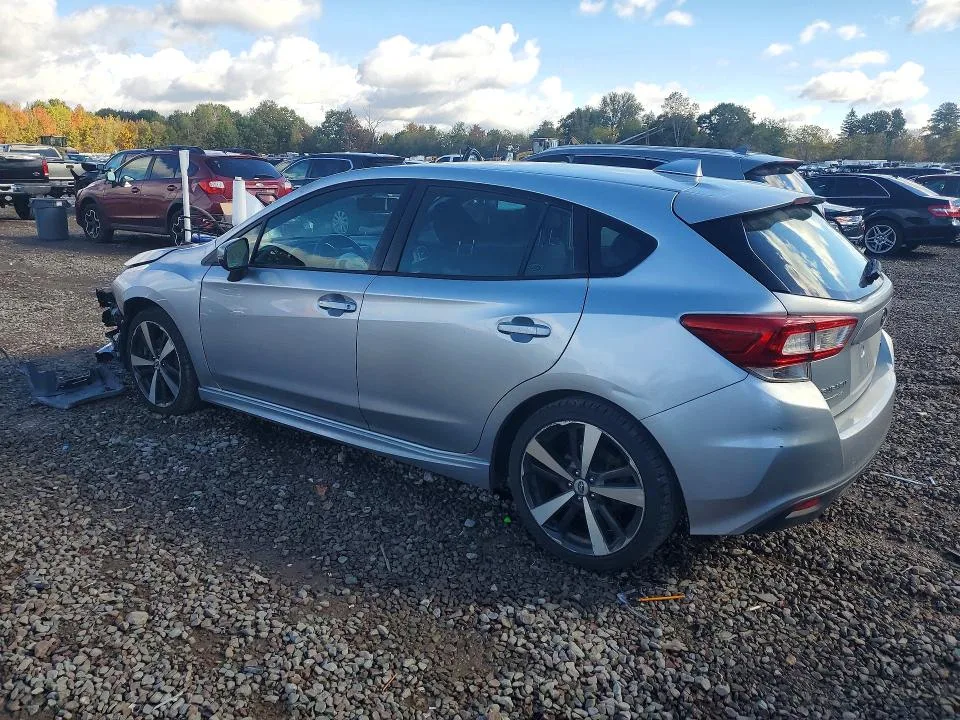 4S3GTAL62H3746018 — 2017 SUBARU IMPREZA photo 2