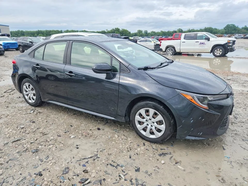 JTDEPMAE9MJ173891 — 2021 TOYOTA COROLLA photo 4