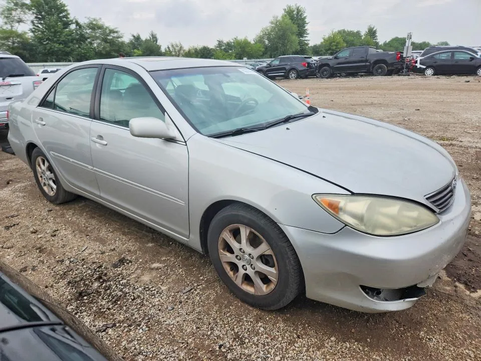 4T1BF30K26U113035 — 2006 TOYOTA CAMRY photo 4